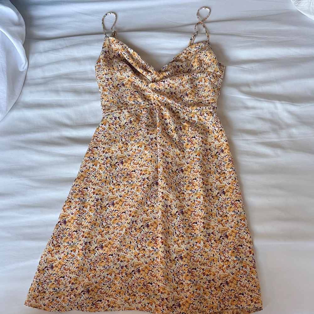 Women’s Yellow Floral Spaghetti-Strap Dress Abercrombie